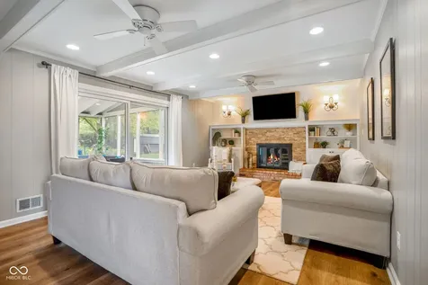 580 Hawthorne Drive Carmel IN 46033