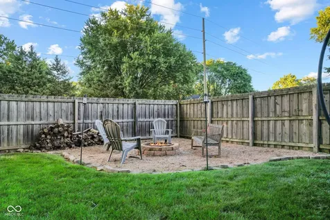 580 Hawthorne Drive Carmel IN 46033
