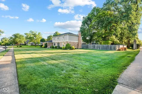 580 Hawthorne Drive Carmel IN 46033