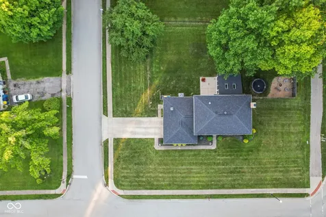 580 Hawthorne Drive Carmel IN 46033