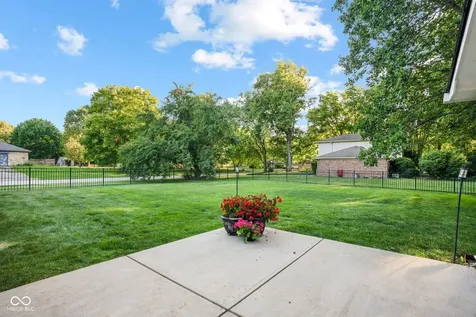 580 Hawthorne Drive Carmel IN 46033