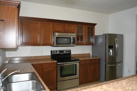 3325 Lake Stream Drive Columbus IN 47201