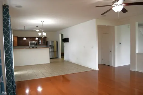 3325 Lake Stream Drive Columbus IN 47201