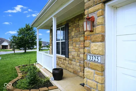3325 Lake Stream Drive Columbus IN 47201