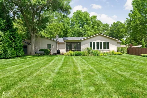 813 E 79th Street Indianapolis IN 46240