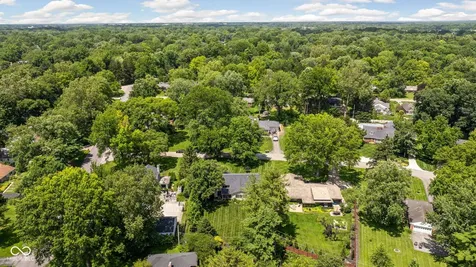 813 E 79th Street Indianapolis IN 46240
