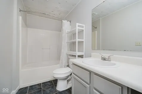 21 Wyndham Drive Brownsburg IN 46112