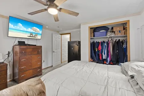 1013 Rolling Hill Greenwood IN 46142