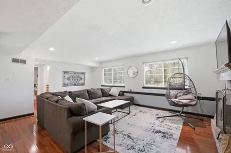 1931 Brocken Court Indianapolis IN 46229