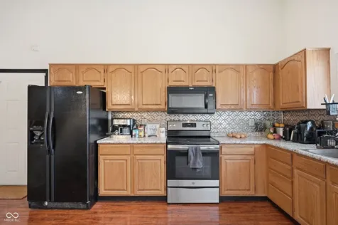 1931 Brocken Court Indianapolis IN 46229