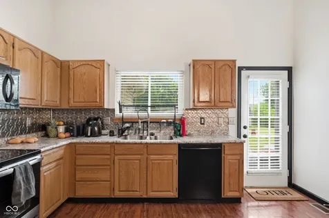 1931 Brocken Court Indianapolis IN 46229