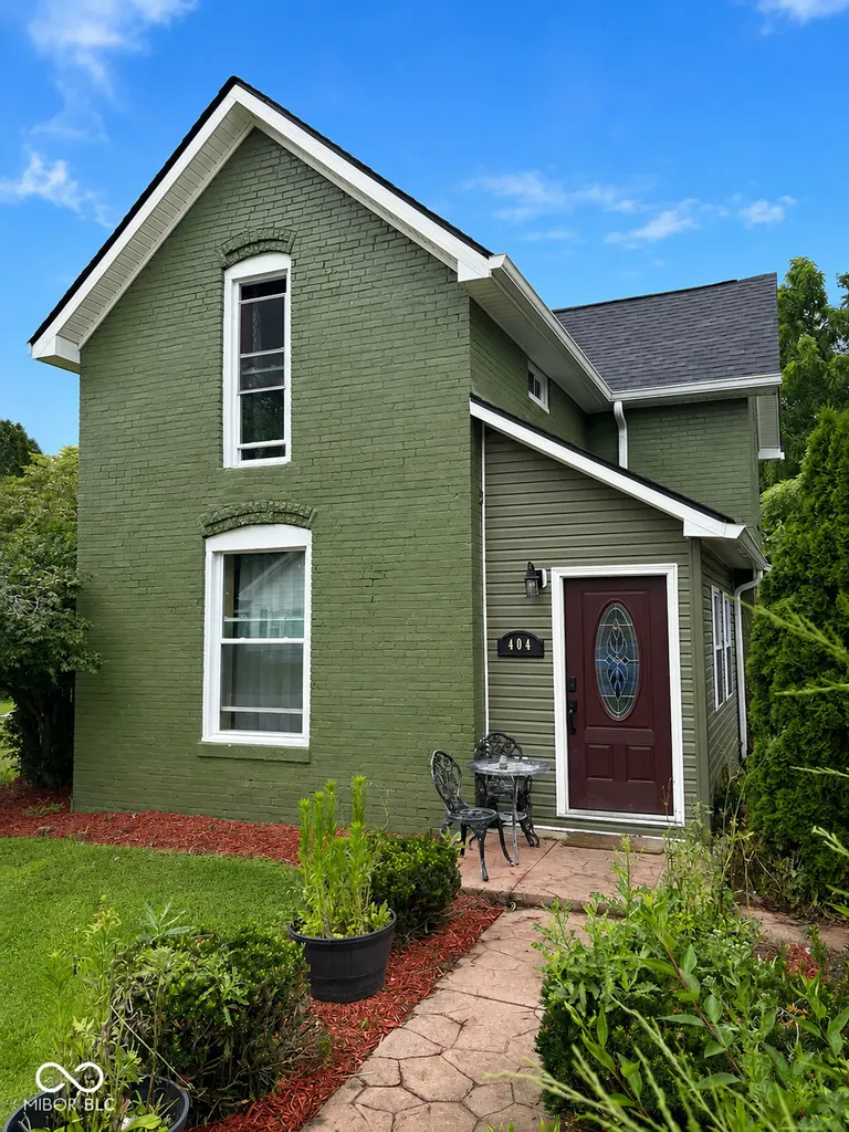 404 E Madison Avenue Arcadia IN 46030