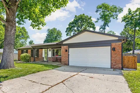 10605 Penn Drive Carmel IN 46280