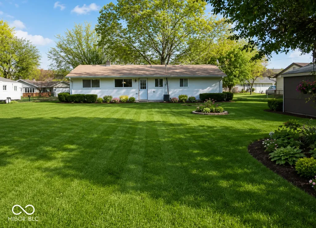 1220 Tree Top Lane Greenwood IN 46142