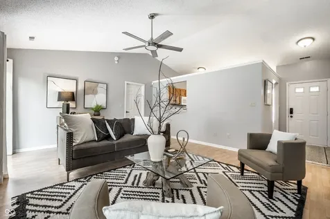 8551 Kousa Drive Indianapolis IN 46234