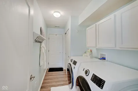 1451 Colony Park Greenwood IN 46143