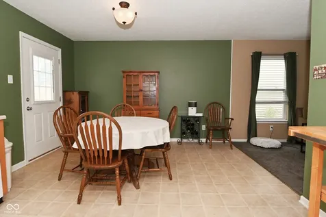 10429 Kensington Way Indianapolis IN 46234