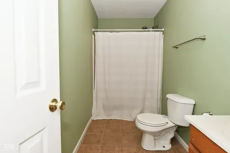 10429 Kensington Way Indianapolis IN 46234