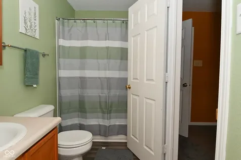 10429 Kensington Way Indianapolis IN 46234