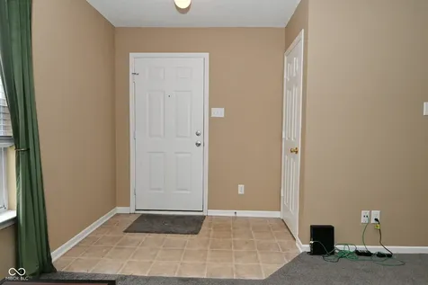 10429 Kensington Way Indianapolis IN 46234