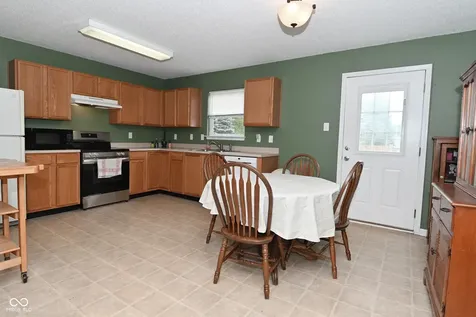 10429 Kensington Way Indianapolis IN 46234