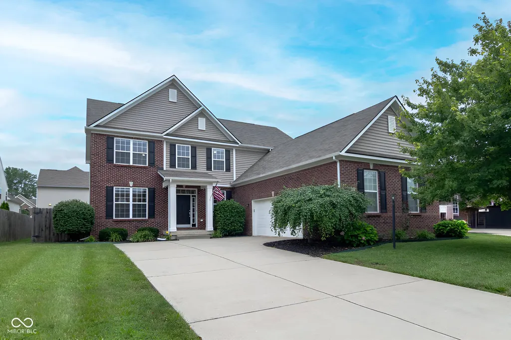 12330 Twyckenham Drive Fishers IN 46037