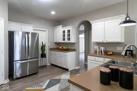 12330 Twyckenham Drive Fishers IN 46037