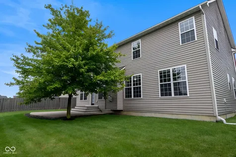 12330 Twyckenham Drive Fishers IN 46037
