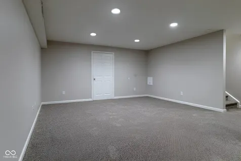 12330 Twyckenham Drive Fishers IN 46037