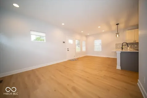 4816 Norwaldo Avenue Indianapolis IN 46205