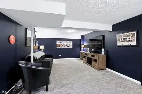 869 Waveland Lane Greenwood IN 46143