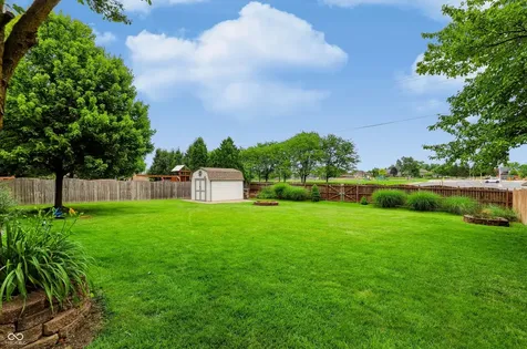 869 Waveland Lane Greenwood IN 46143