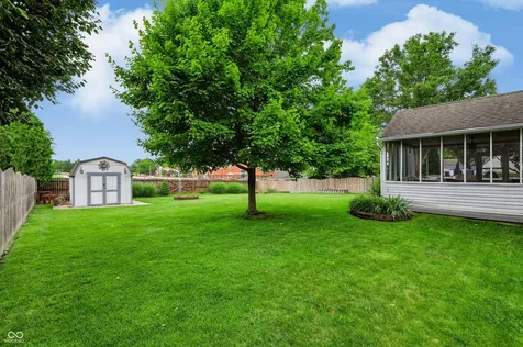 869 Waveland Lane Greenwood IN 46143