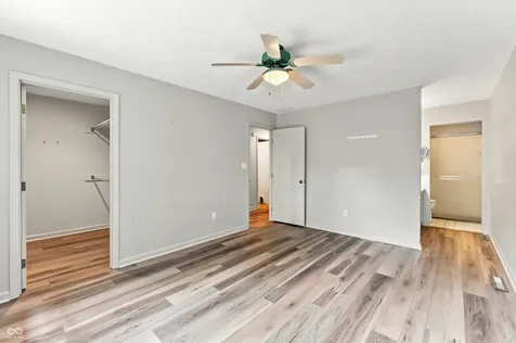 2365 Glenview Drive Columbus IN 47203