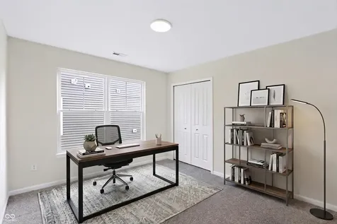 113 Maxim Court Indianapolis IN 46229