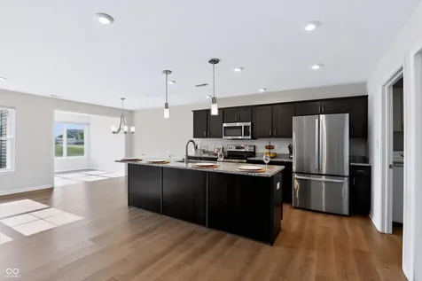 113 Maxim Court Indianapolis IN 46229