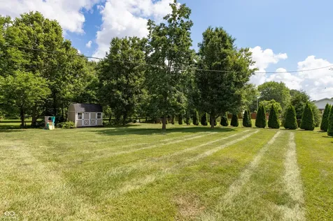 4745 N County Road 575 E Brownsburg IN 46112