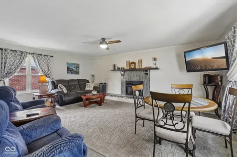 186 N 8th Avenue Beech Grove IN 46107