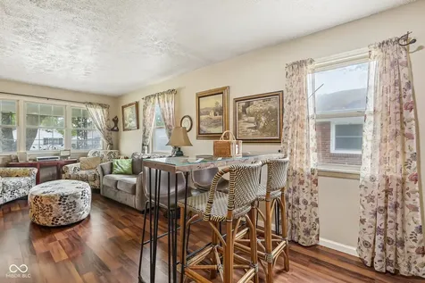 186 N 8th Avenue Beech Grove IN 46107