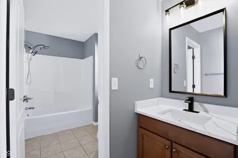 2569 Dawn Ridge Carmel IN 46074