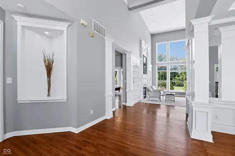 2569 Dawn Ridge Carmel IN 46074