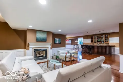 2569 Dawn Ridge Carmel IN 46074