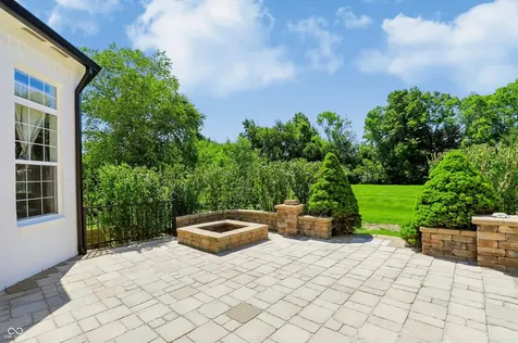 2569 Dawn Ridge Carmel IN 46074