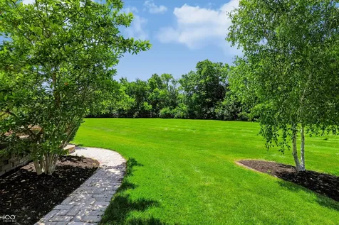 2569 Dawn Ridge Carmel IN 46074
