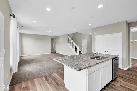 2241 Creek Bank Drive Columbus IN 47201
