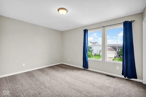 2241 Creek Bank Drive Columbus IN 47201