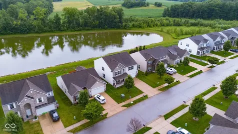 2241 Creek Bank Drive Columbus IN 47201