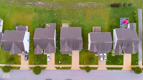 2241 Creek Bank Drive Columbus IN 47201