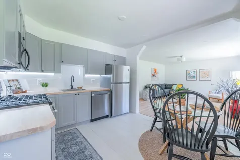 115 E Chester Drive Ellettsville IN 47429