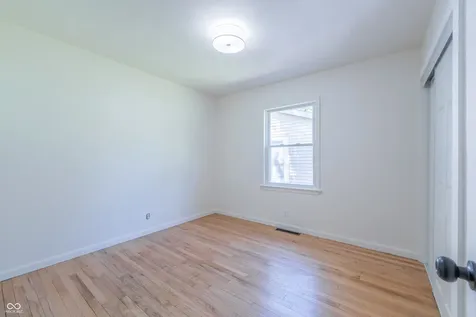 115 E Chester Drive Ellettsville IN 47429